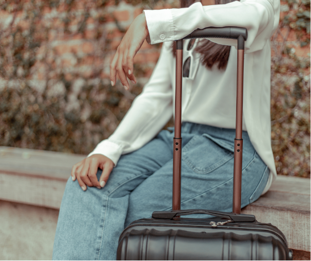 K&uuml;lf&ouml;ldre k&ouml;lt&ouml;z&eacute;s &ndash; a HunOne app seg&iacute;t inform&aacute;ci&oacute;t &eacute;s k&ouml;z&ouml;ss&eacute;get tal&aacute;lni.